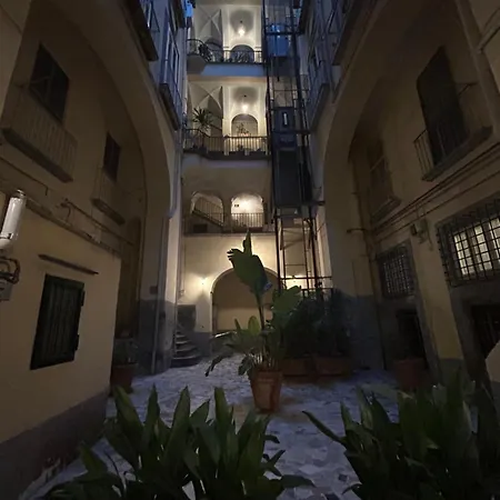 Apartamento Anni Chiaia *